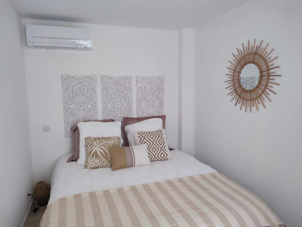 Magnifique Appartement 2 Chambres Avec 50 M2 De Jardin Privatif La Crau Exterior photo